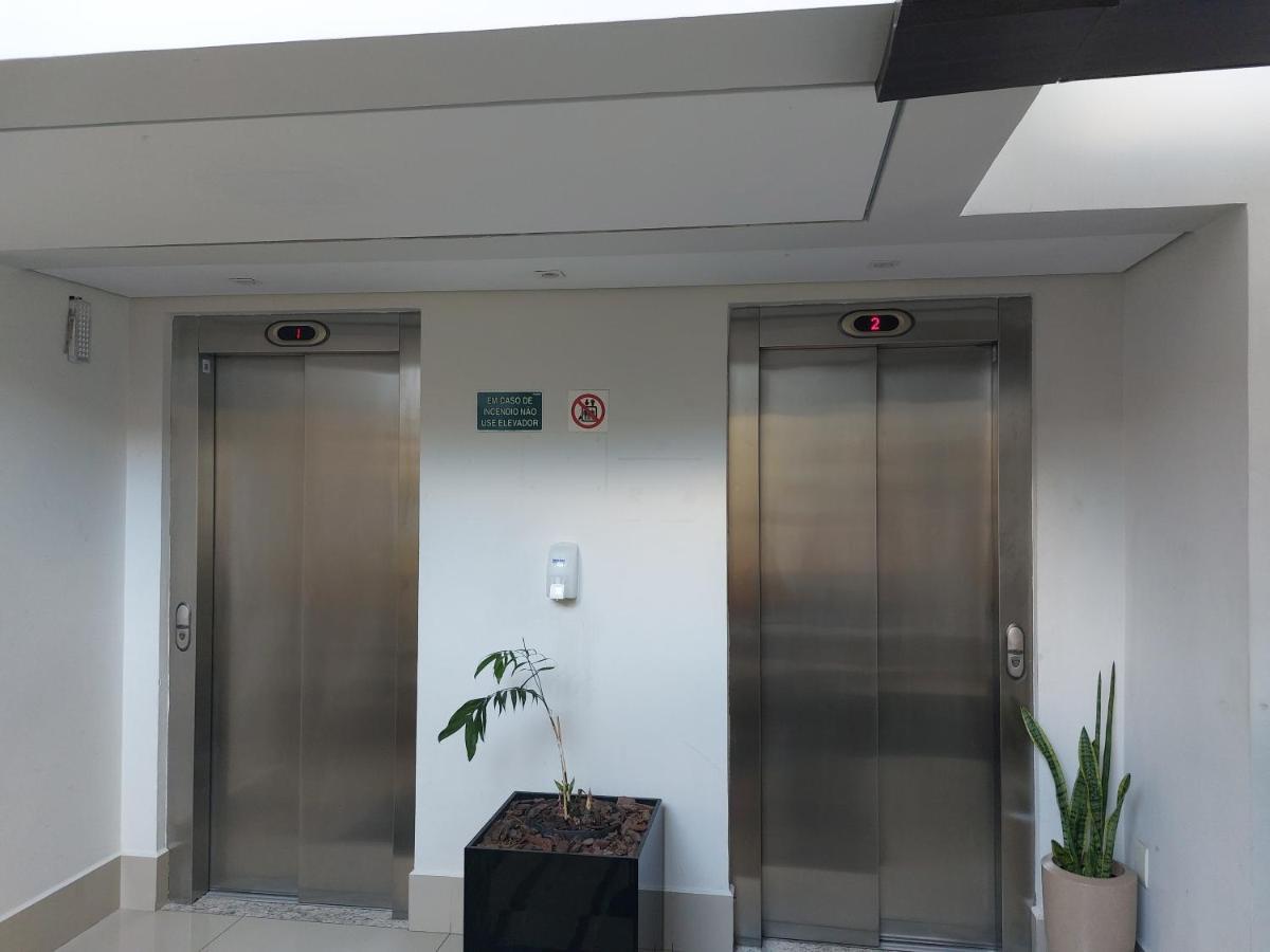 Apto 408, Aeroporto 14Km, Com Wi-Fi, Self Check-In E Varandinha Lagoa Santa (Minas Gerais) Exterior foto